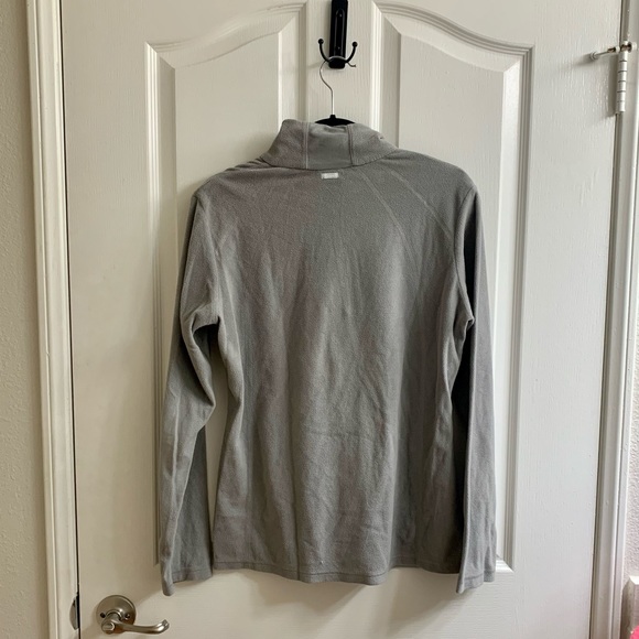 COLUMBIA GRAY LONG SLEEVE - Picture 2 of 2